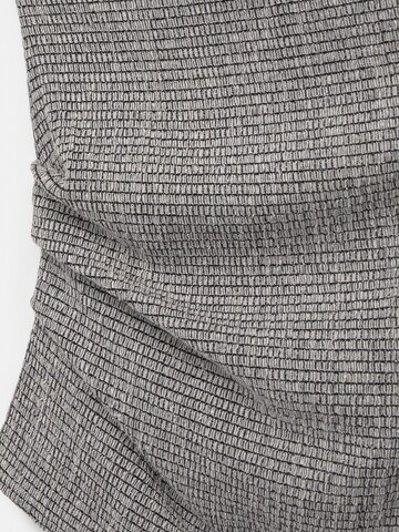 Pull&Bear Top in Grey