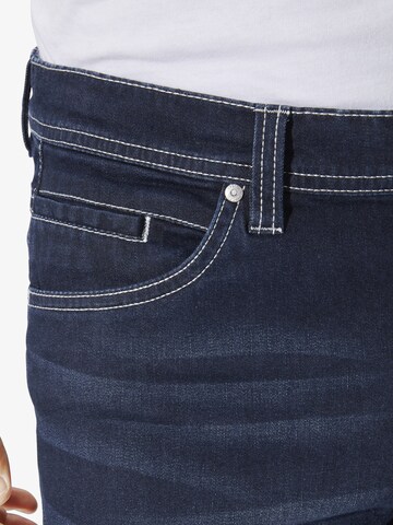 Regular Jean 'Demetrio' BABISTA en bleu