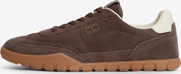 Tommy Jeans Sneaker in Braun: Vorderseite