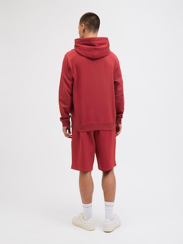 Sweat-shirt 'JORNORREBRO' JACK & JONES en rouge
