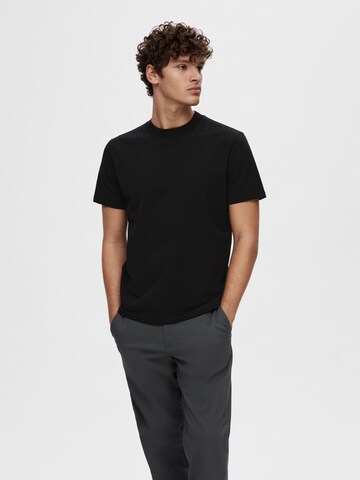 T-Shirt SELECTED HOMME en noir : devant
