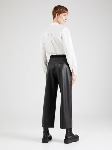 Wide leg Pantaloni 'CHIARA' di MAC in nero