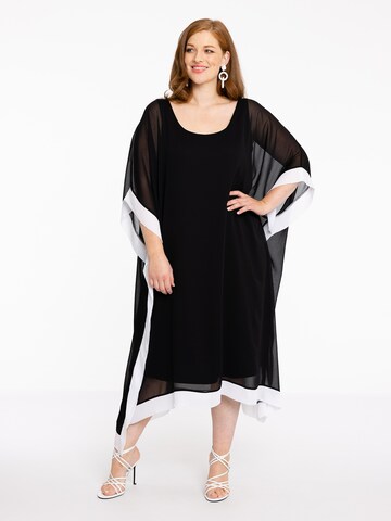 Yoek Oversized Dress in Black