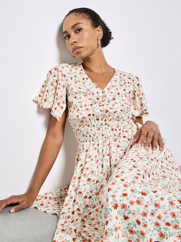 Apricot Jurk in Beige