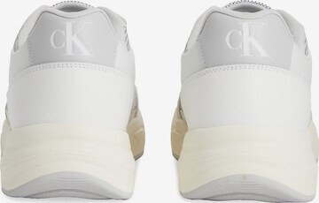 Calvin Klein Jeans Sneakers in Weiß