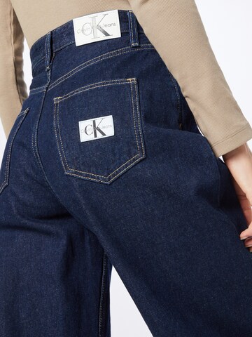 Calvin Klein Jeans Wide Leg Jeans i blå