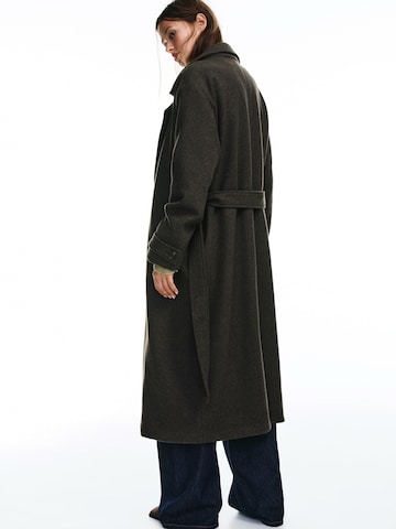 Pull&Bear Tussenmantel in Bruin