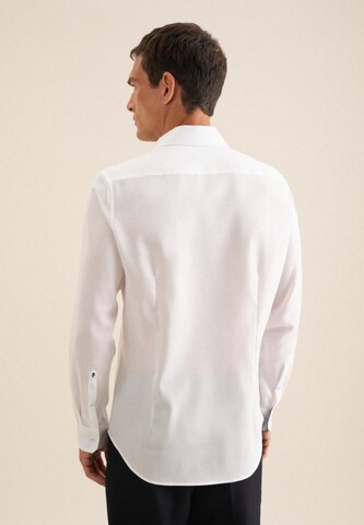 Regular fit Camicia business 'Shaped' di SEIDENSTICKER in bianco