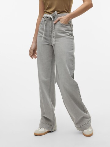 VERO MODA Wide leg Jeans 'VMKathy' in Grey: front