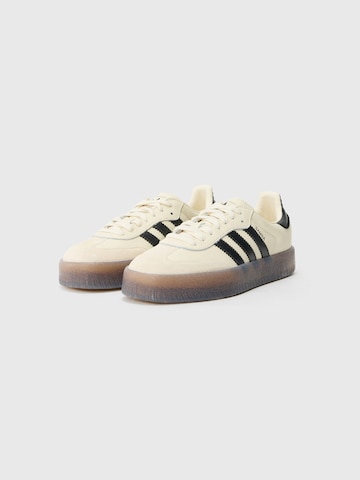 Baskets basses 'SAMBAE' ADIDAS ORIGINALS en blanc