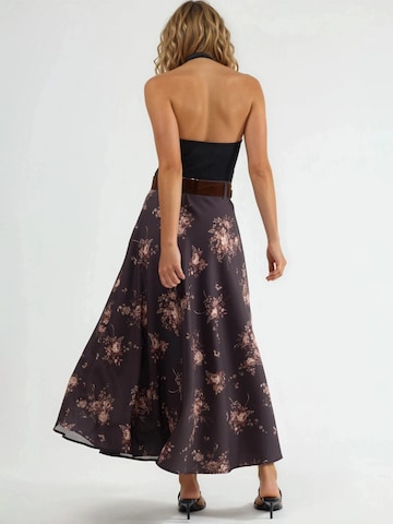 Qu Style Skirt in Brown