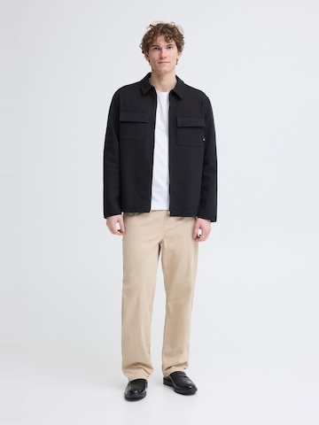 Kronstadt - Ajuste regular Chaqueta de entretiempo ' KSHalfort ' en negro