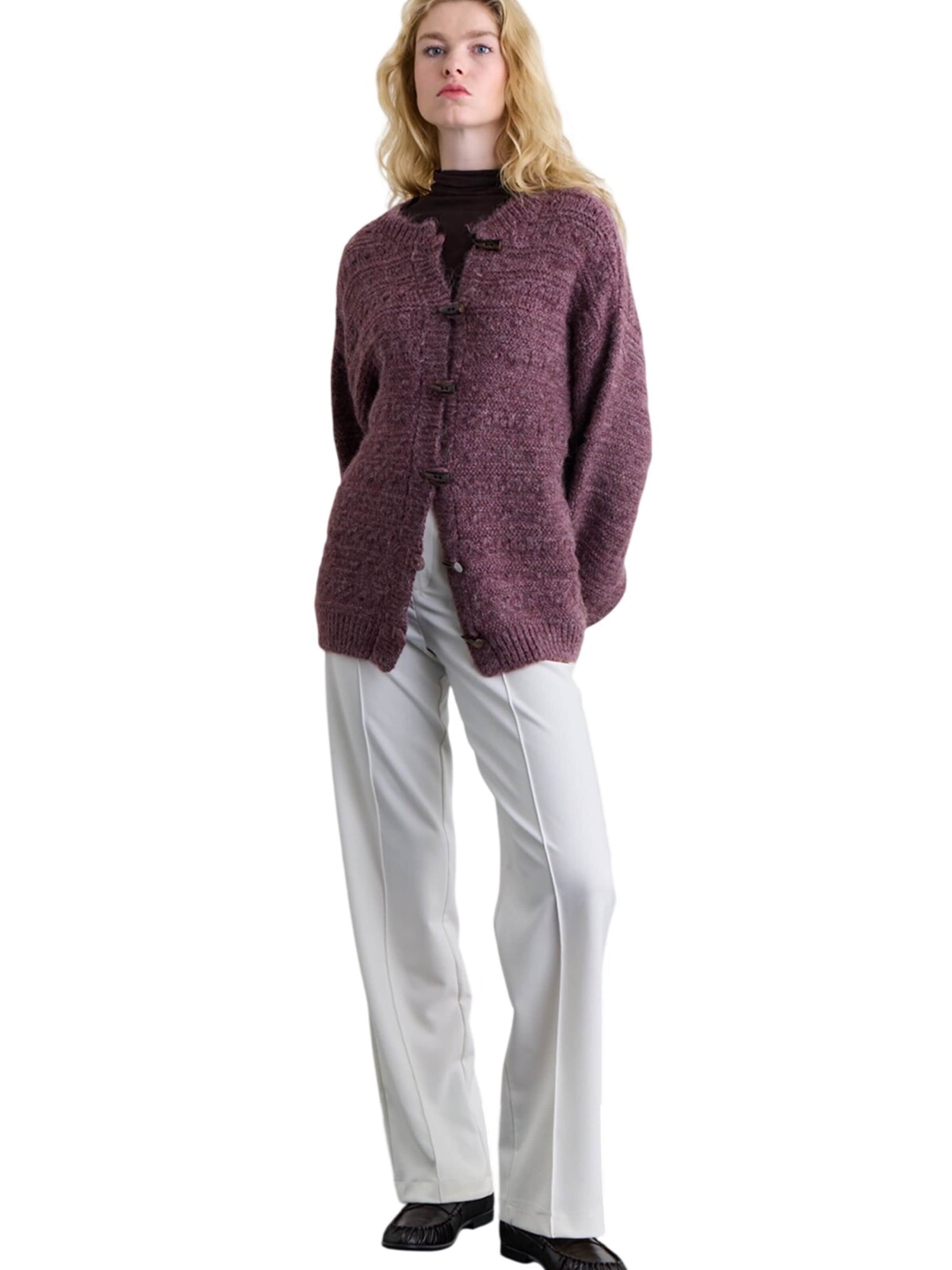 MANUKA Knit Cardigan in Red: front