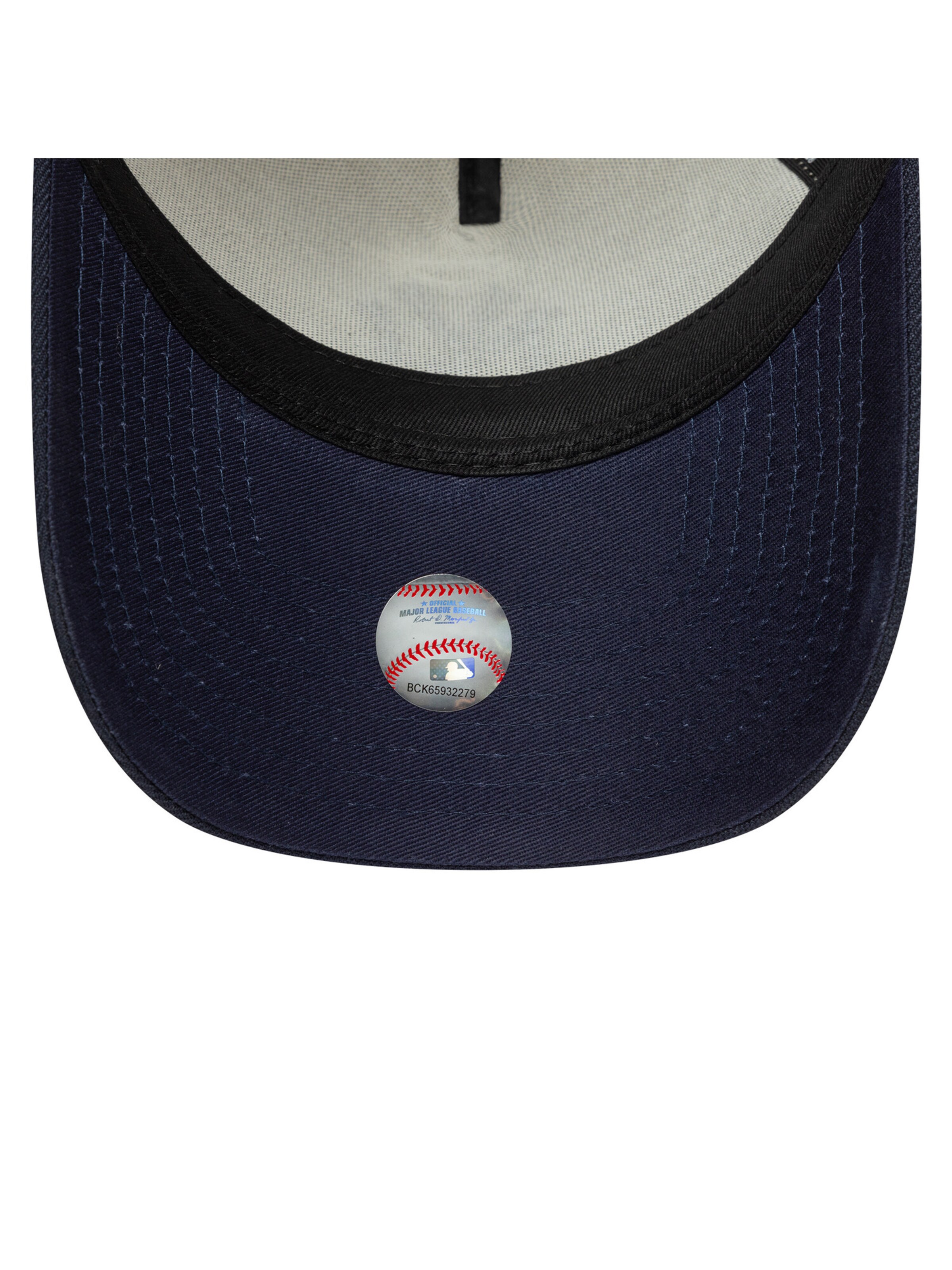 NEW ERA Sportpet '9FORTY E-Frame New York Yankees MLB World Series' in Beige