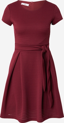 purpurinė WAL G. Kokteilinė suknelė 'BRIEGE': priekis