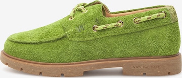 WODEN Veterschoen 'Johanne' in Groen: voorkant