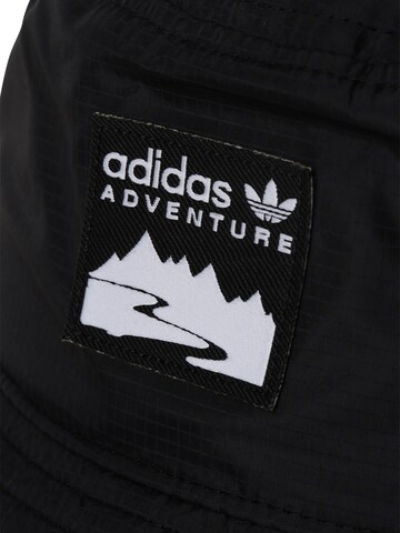 ADIDAS ORIGINALSŠešir 'Adventure' - crna boja