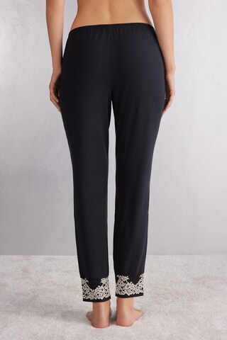 INTIMISSIMI Pyjamahose in Schwarz
