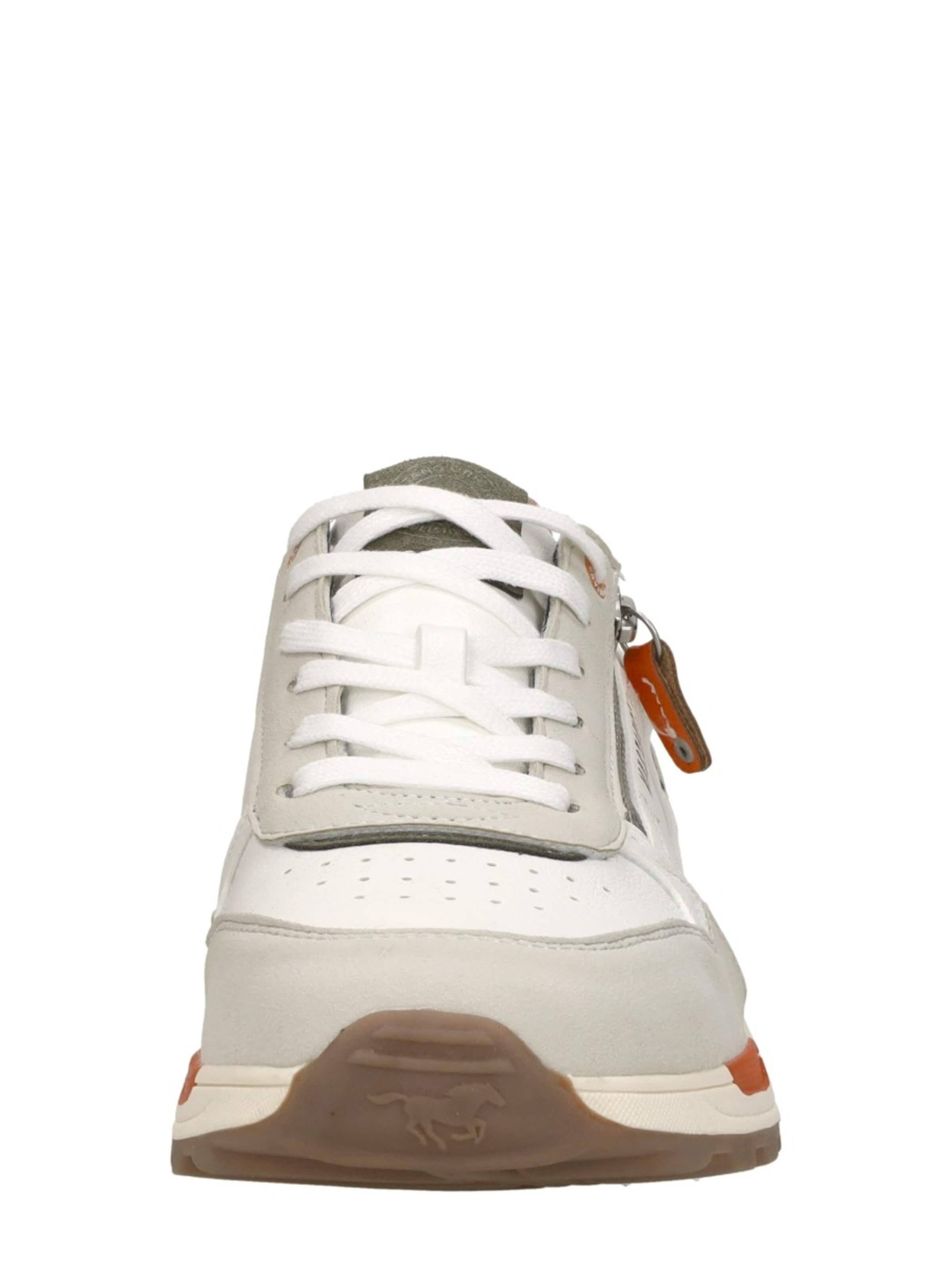 Baskets basses 'Sneakers Laag' MUSTANG en blanc
