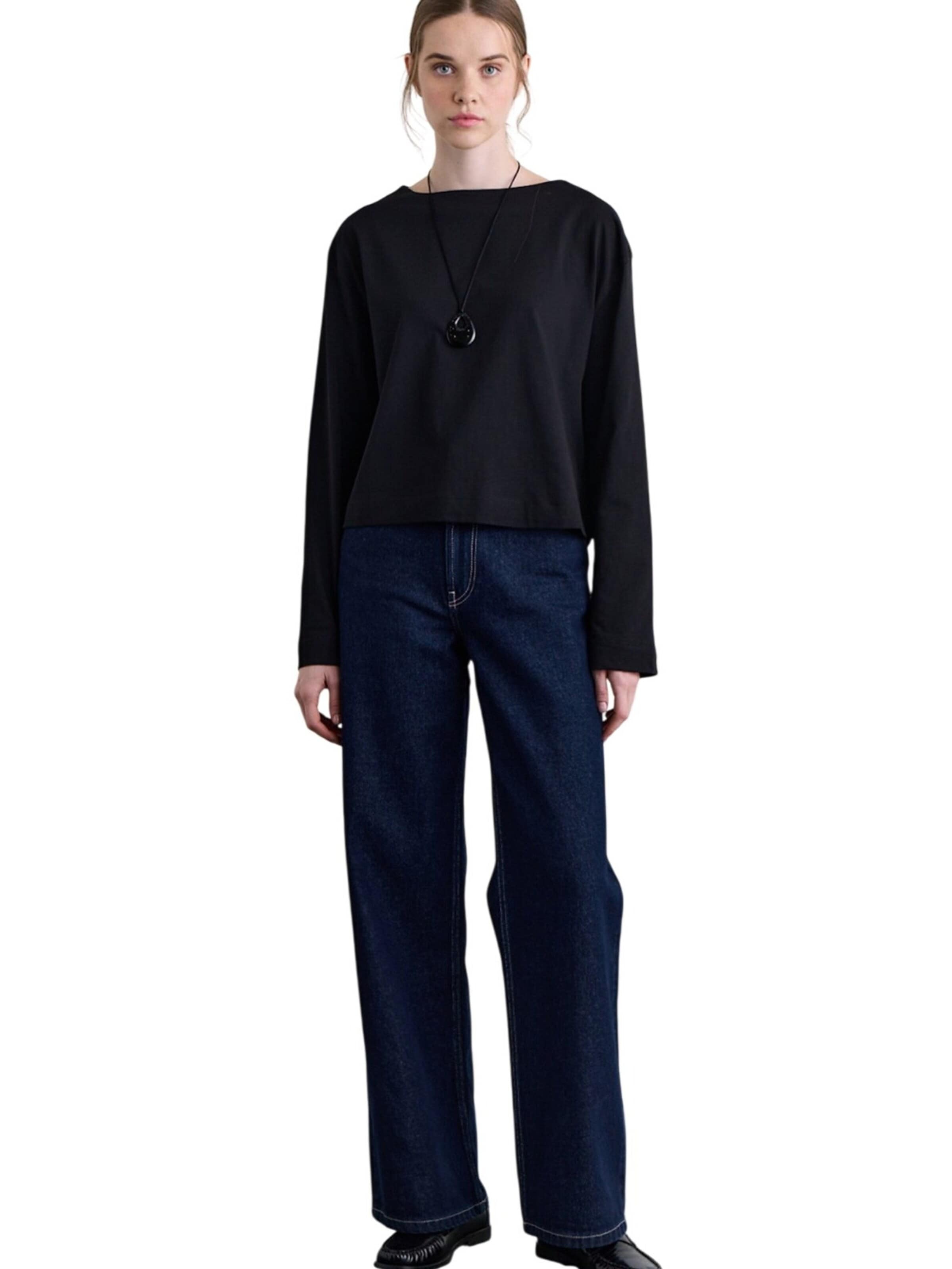 MANUKA Shirt in Black