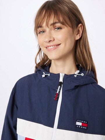 Tommy Jeans Between-Season Jacket 'CHICAGO' in Blue