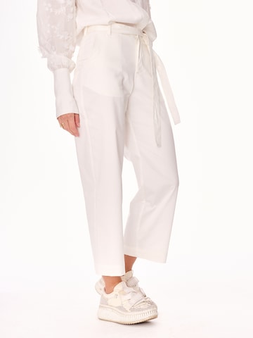mandragora Regular Trousers 'Remo' in Beige