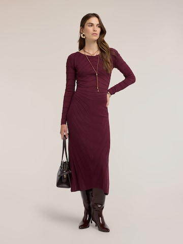 Robe MOTIVI en rouge