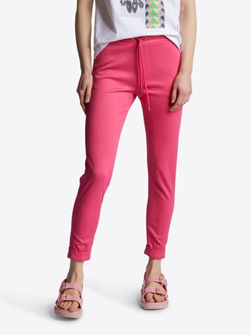 Rich & Royal Regular Trousers in Pink: front