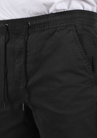 !Solid Tapered Chino trousers 'THEREON' in Black