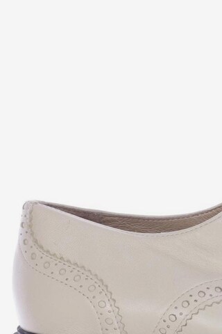 San Marina Flats & Loafers in 39 in White