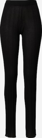 NA-KD Skinny Broek in Zwart: voorkant