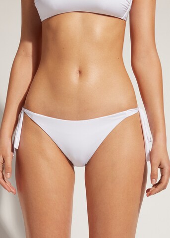 CALZEDONIA Bikini Bottoms in White: front