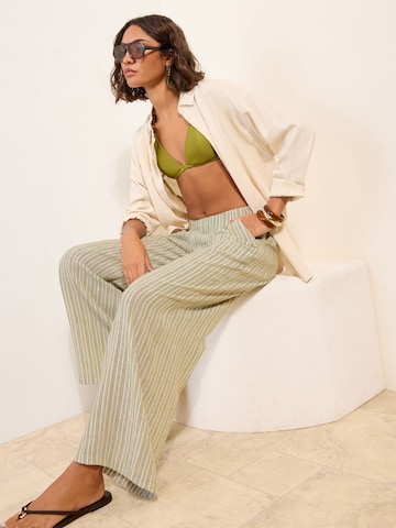 Wide leg Pantaloni con pieghe di Friends Like These in verde