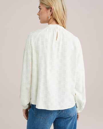 WE Fashion Blouse in Beige