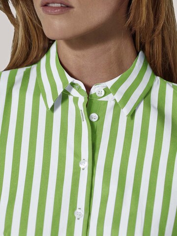 MADELEINE Kleid in Grün