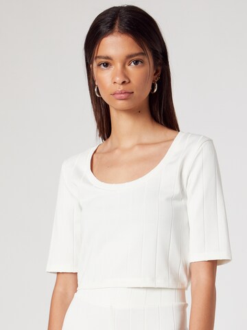 ABOUT YOU x MOGLI Shirt 'Ella' in White: front