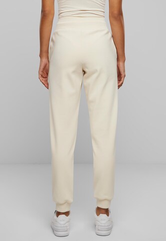 Effilé Pantalon Urban Classics en blanc