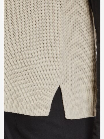 Betty Barclay Sweater in Beige