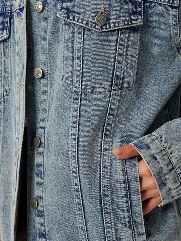 Giacca di mezza stagione di Happiness İstanbul in blu