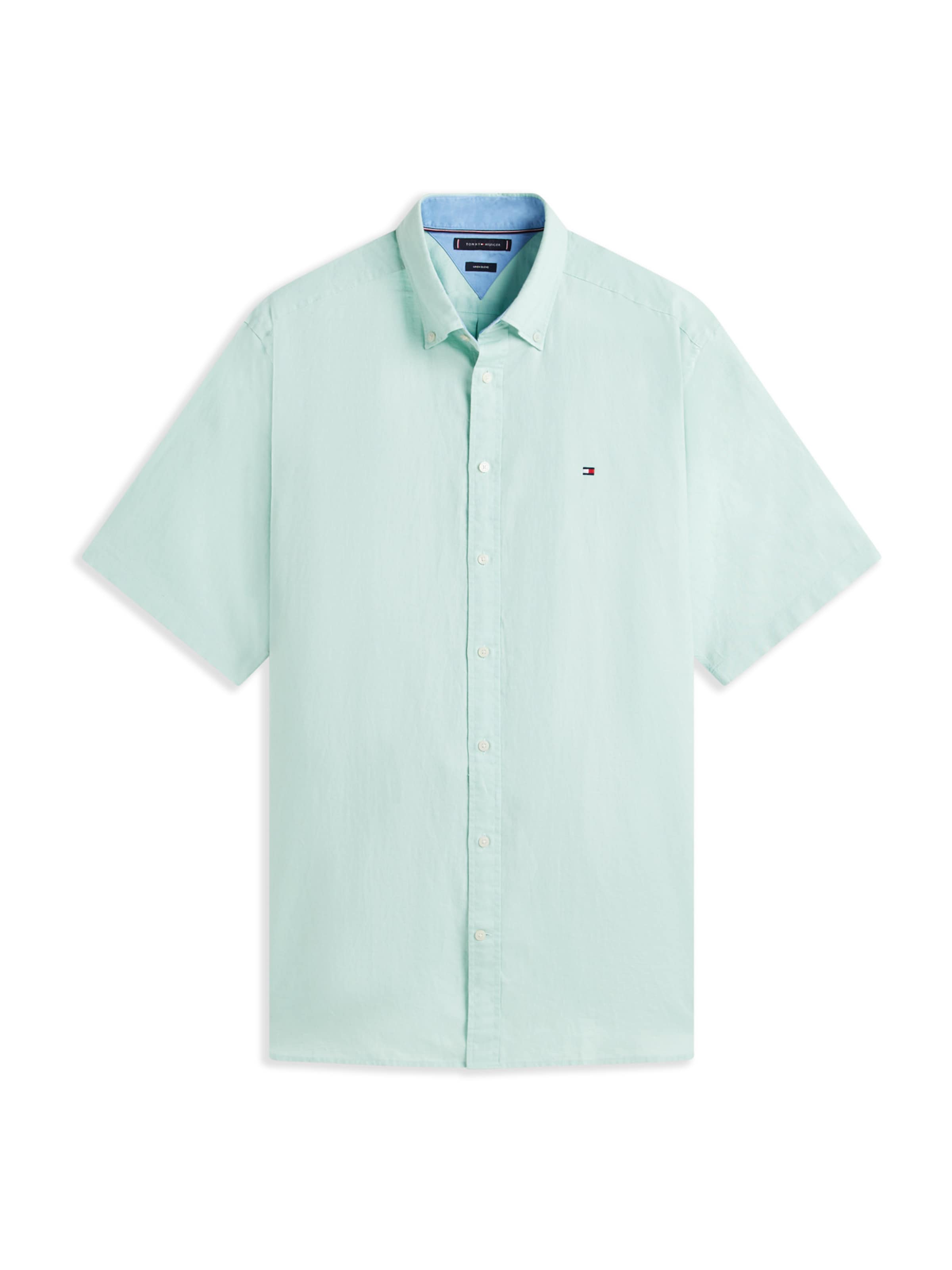 Tommy Hilfiger Big & Tall Comfort fit Button Up Shirt in Green: front