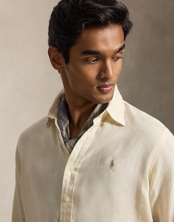 Polo Ralph Lauren Regular Fit Hemd in Beige