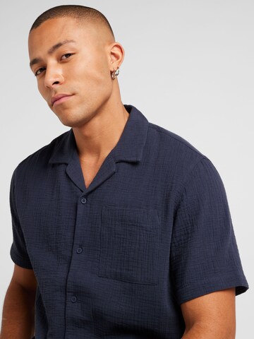 QS Regular Fit Hemd in Blau