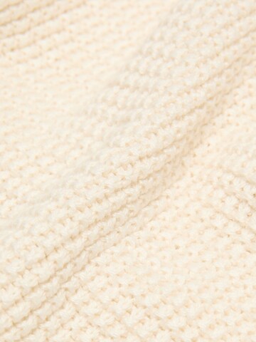 Marks & Spencer Trui in Beige