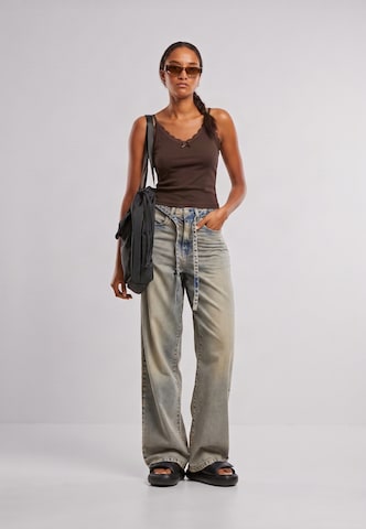 Urban Classics Top in Brown: front