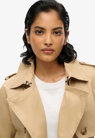 Superdry Tussenmantel in Beige