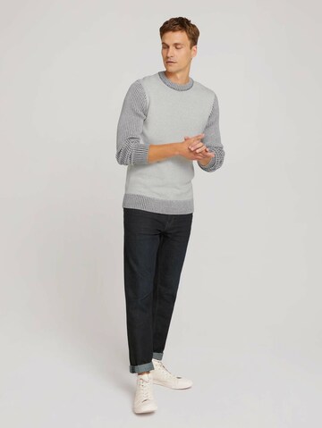 TOM TAILOR - Pullover em cinzento