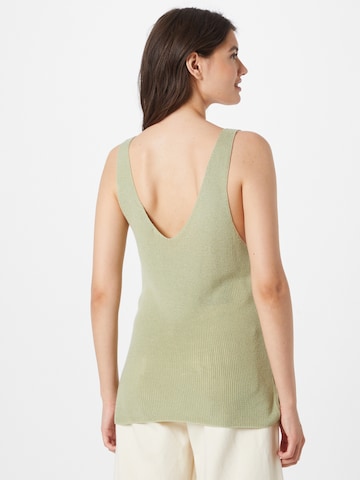 ABOUT YOU Knitted Top 'Vivian' in Green