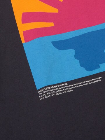 Thinking MU - Camisa 'Zach' em azul: atrás