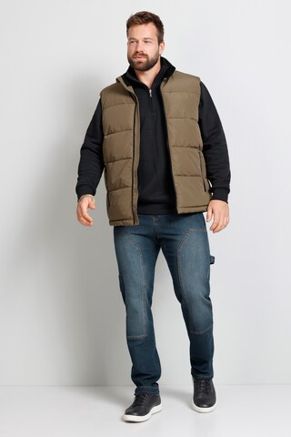 Boston Park Bodywarmer in Beige