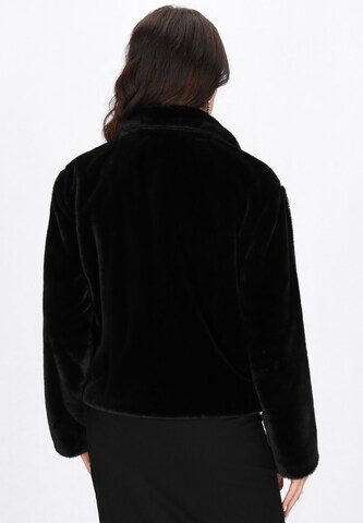Veste d’hiver 'Fashion Look' faina en noir